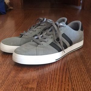 Men’s adidas grey size 11